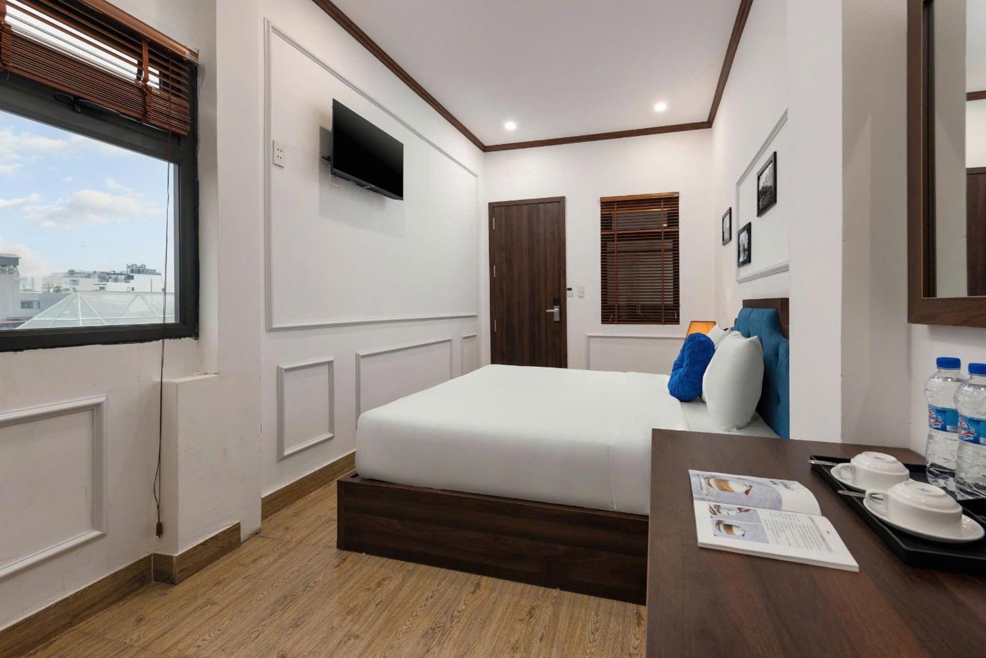 The Ambery Hanoi Boutique Hotel & Travel Exterior photo