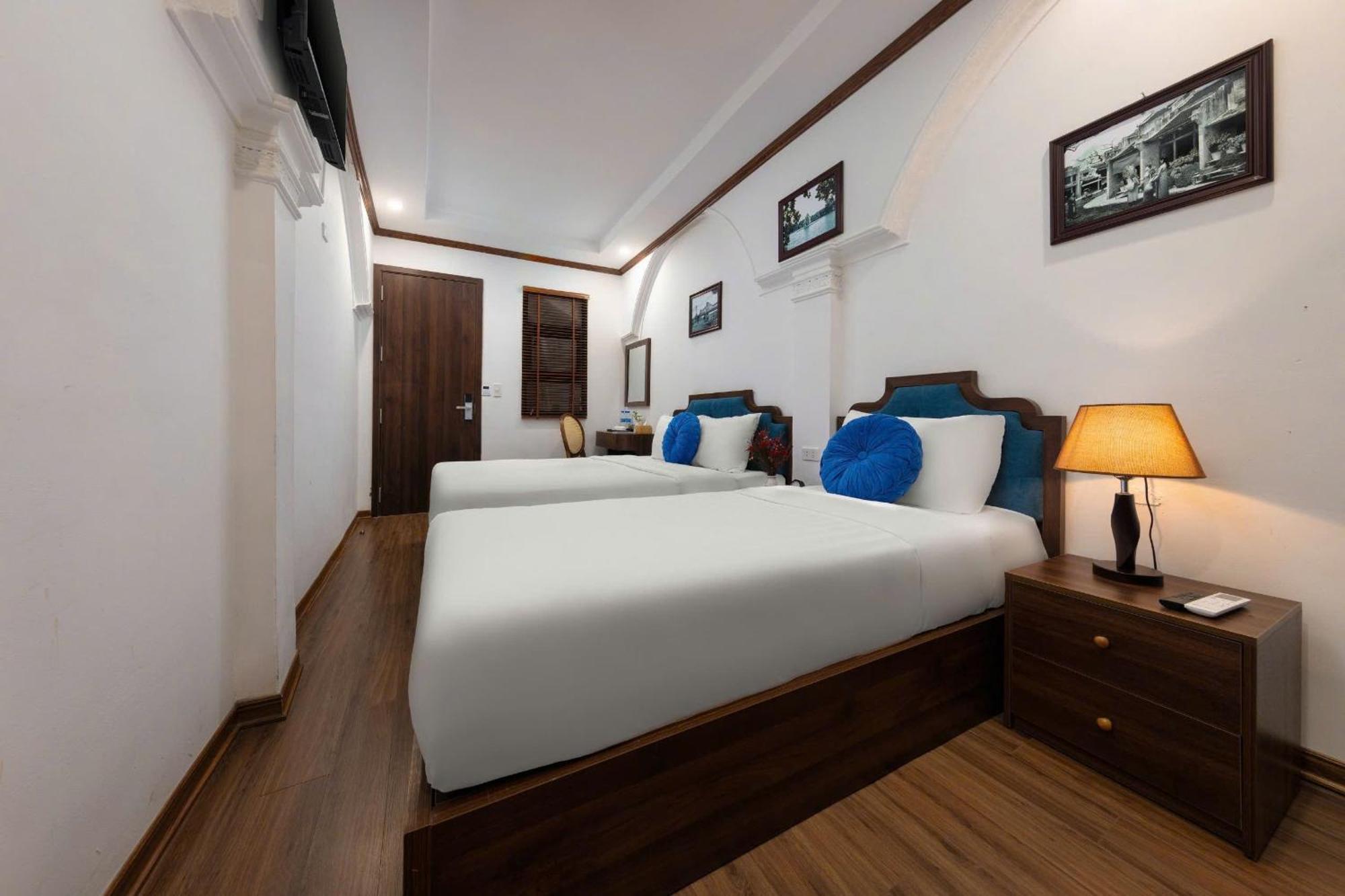 The Ambery Hanoi Boutique Hotel & Travel Exterior photo