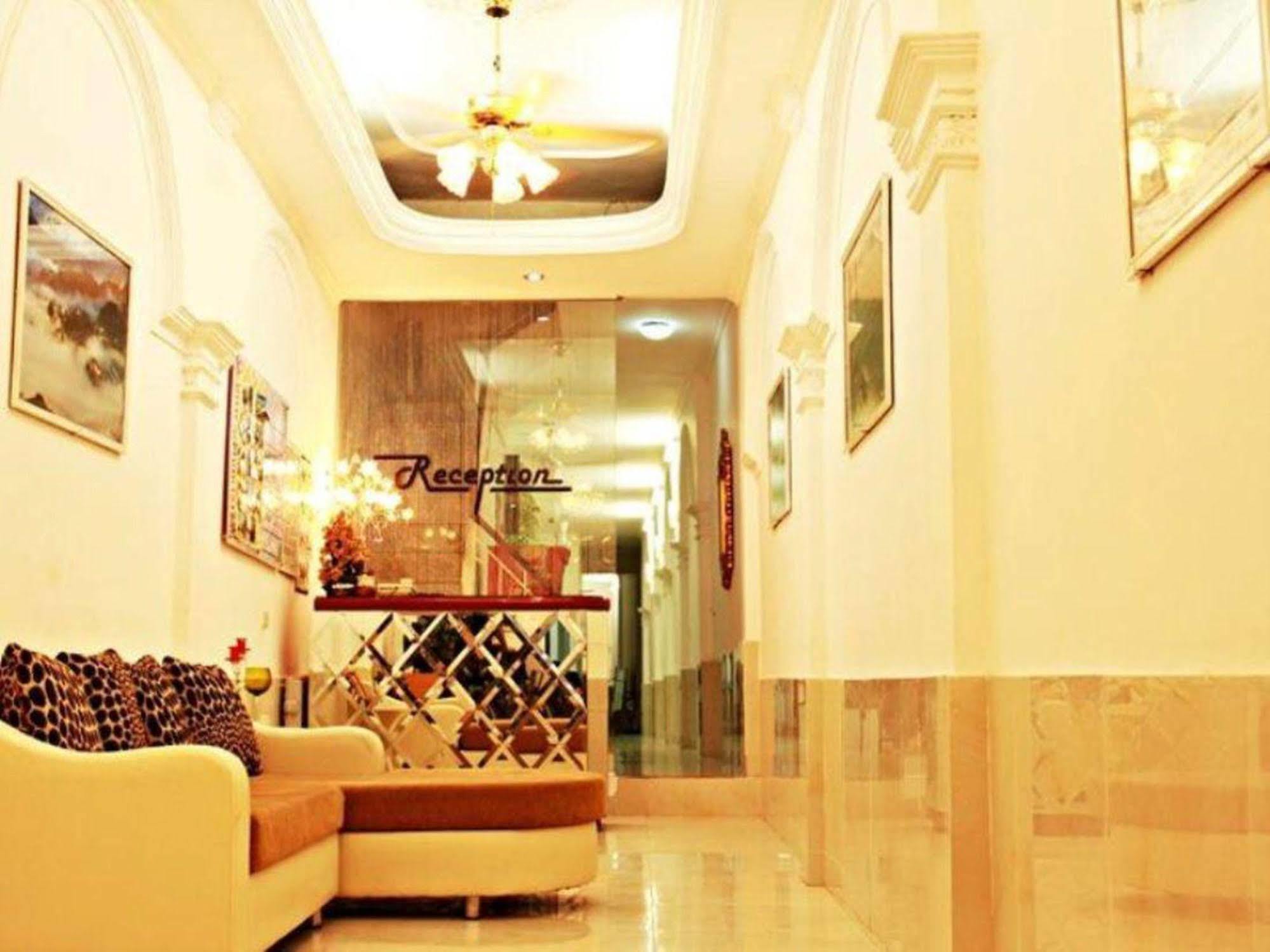 The Ambery Hanoi Boutique Hotel & Travel Exterior photo