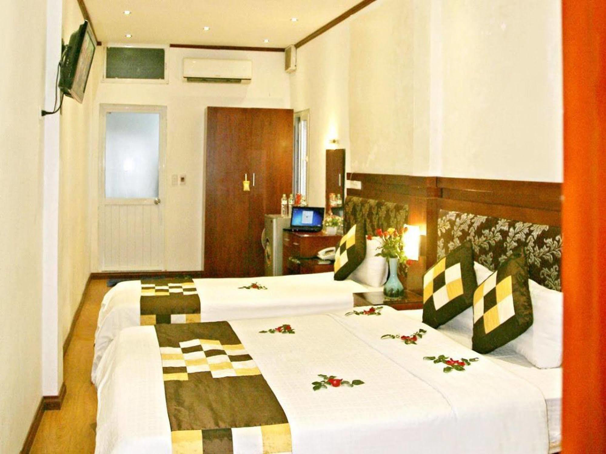 The Ambery Hanoi Boutique Hotel & Travel Exterior photo
